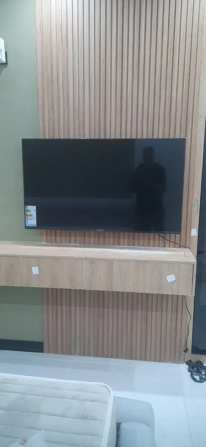 انواع پایه دیواری برای همه سایز تلویزیون|تلویزیون و پروژکتور|بندرعباس, |دیوار