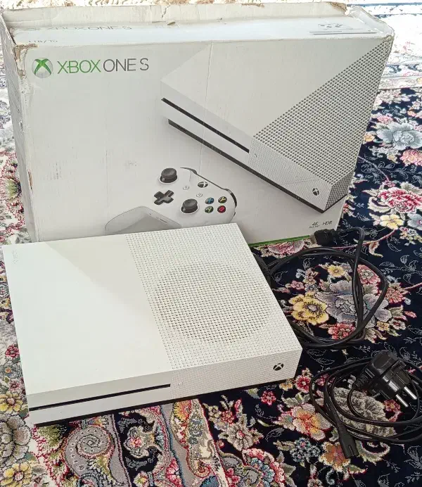 وان اس در حد نو|کنسول، بازی ویدئویی و آنلاین|همدان, |دیوار