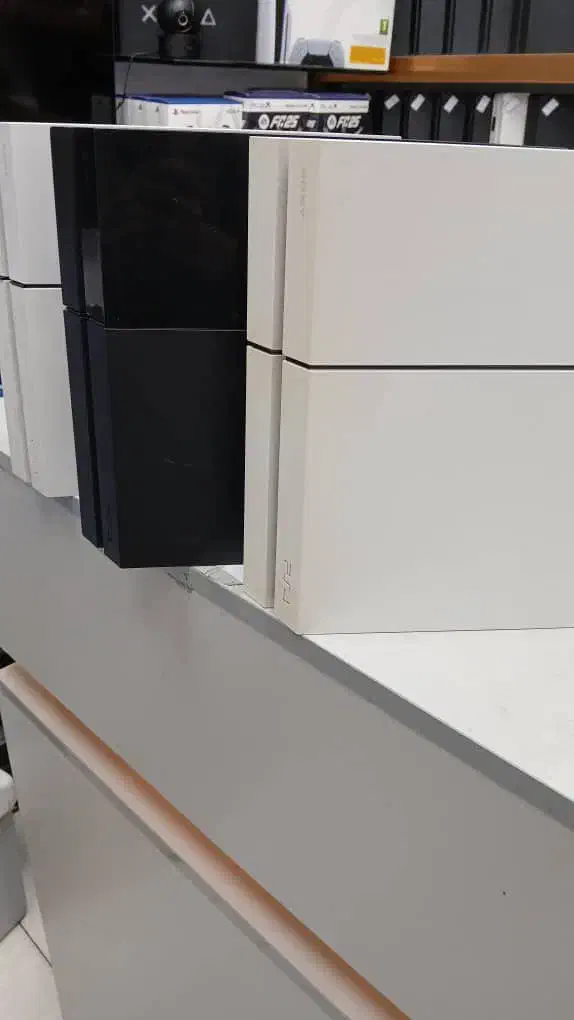 فروش کنسول های باندل با بازی و کابل|کنسول، بازی ویدئویی و آنلاین|تهران, فلسطین (میدان انقلاب)|دیوار