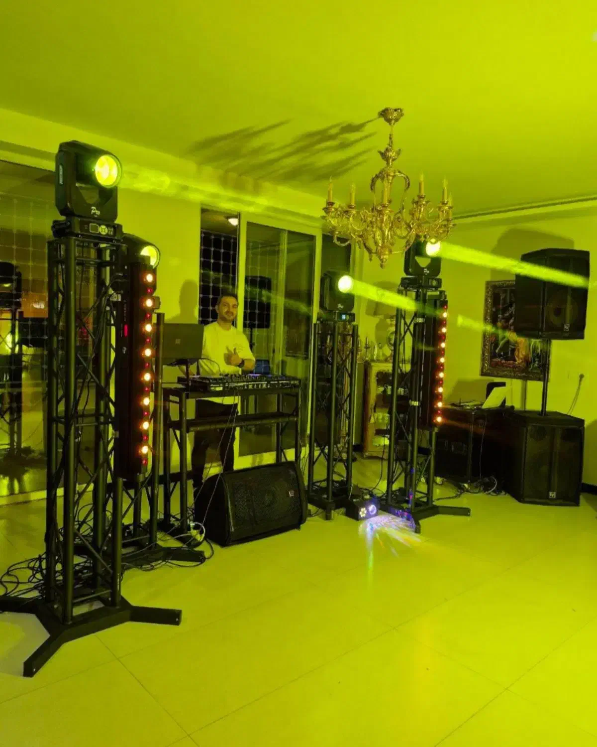 اجاره نور.صدا.میز.صندلی.بادکنک آرایی وگل ارایی|خدمات پذیرایی، مراسم|اسلام‌شهر, شهرک سعیدیه|دیوار