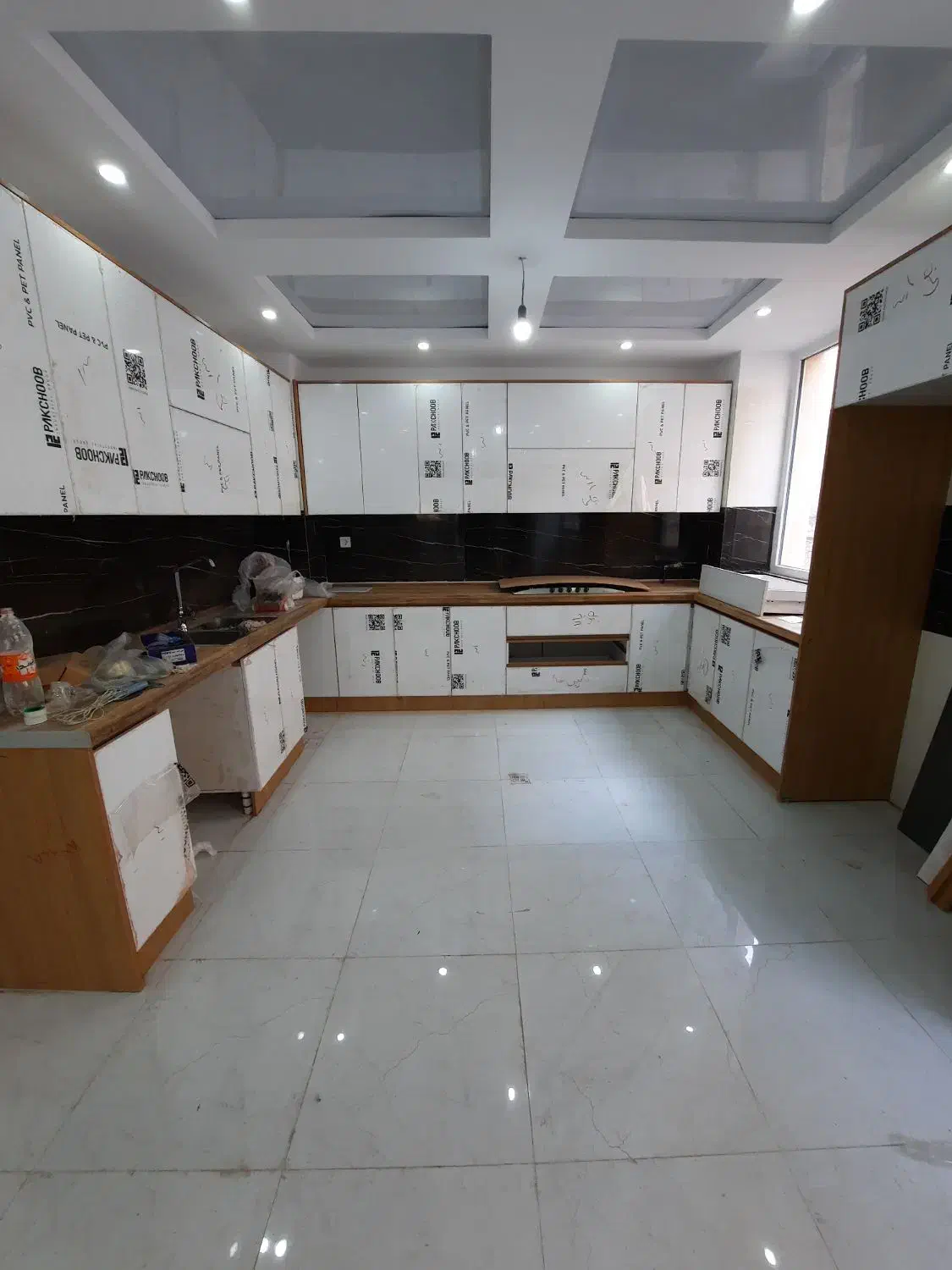 ۱۱۰متر نوساز میدان غیاثی