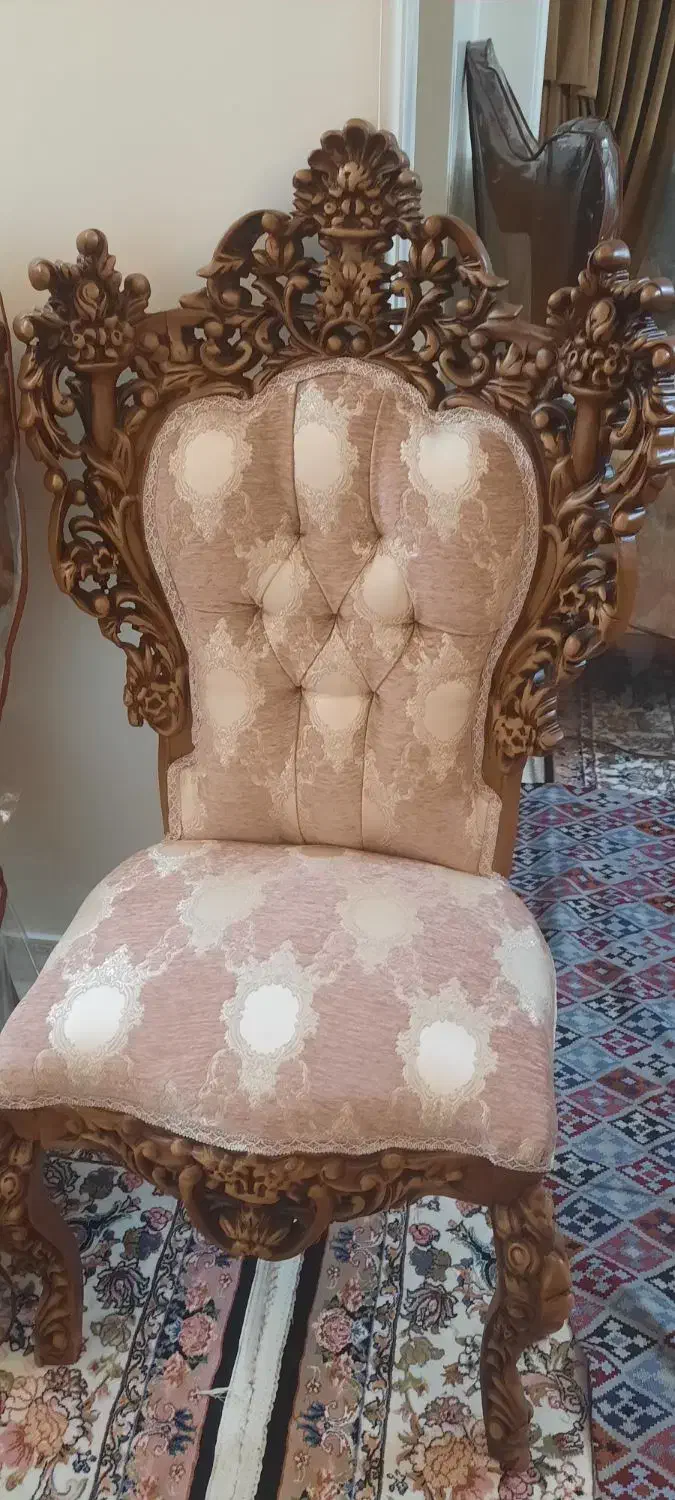 صندلی میزبان شیک|مبلمان خانگی و میز عسلی|ری, شهید غیوری (ابن باویه)|دیوار