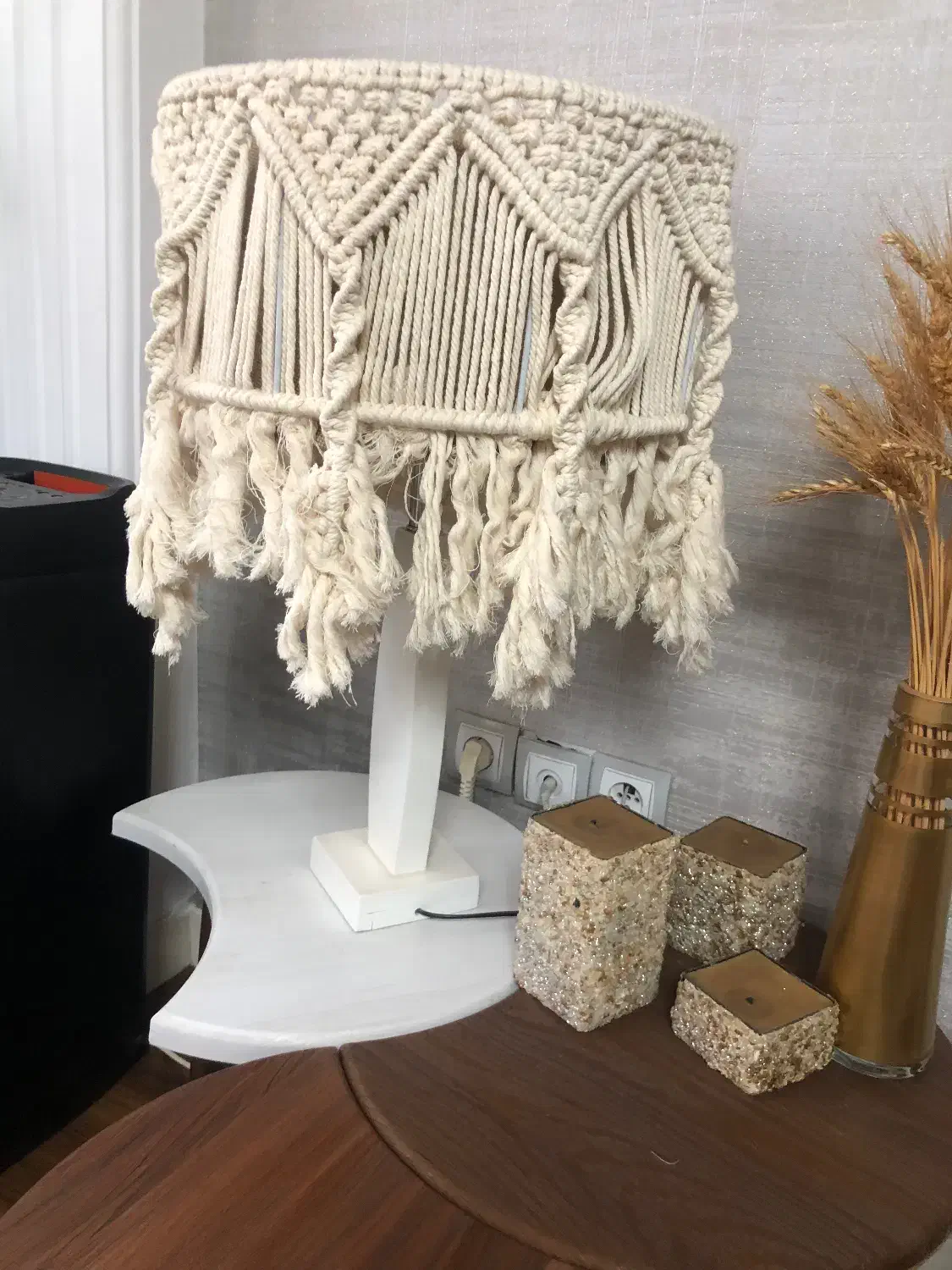 اباژور|چراغ خواب و آباژور|رشت, معلم|دیوار