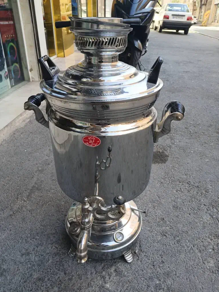 سماور 12 لیتری پایه نفتی امین نسب تبریز|سماور، چای‌ساز، قهوه‌ساز|قدس, شهر‌قدس|دیوار