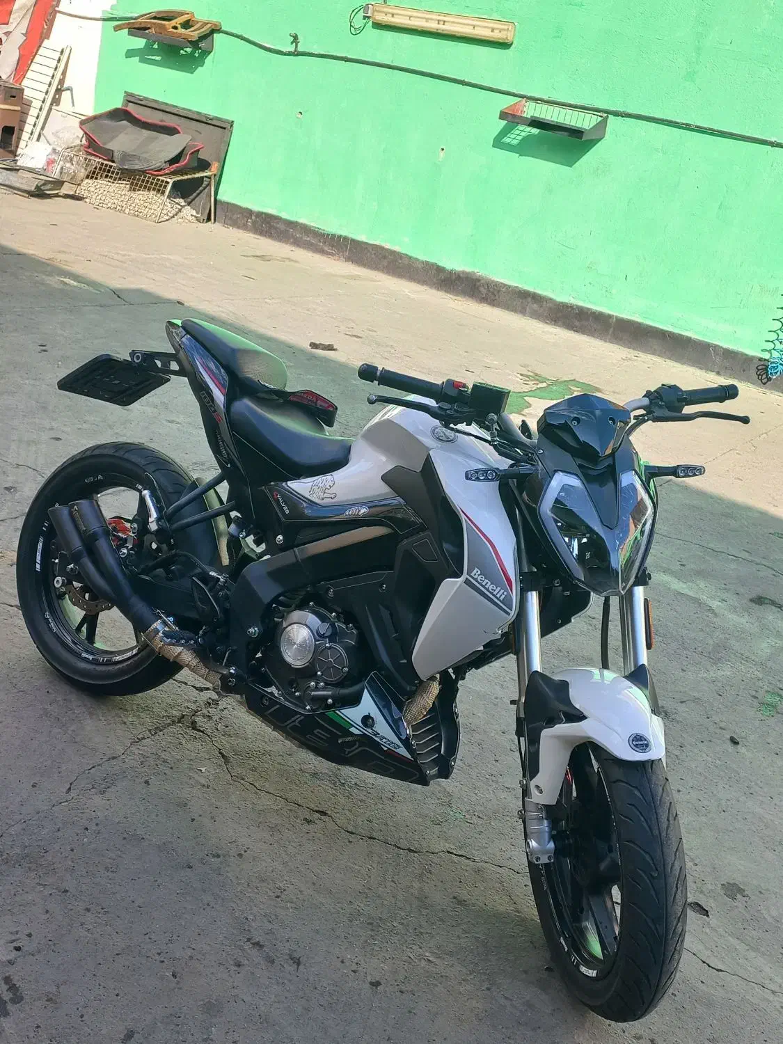 بنلی ۱۸۰|موتورسیکلت|کرج, اصفهانی‌ها|دیوار