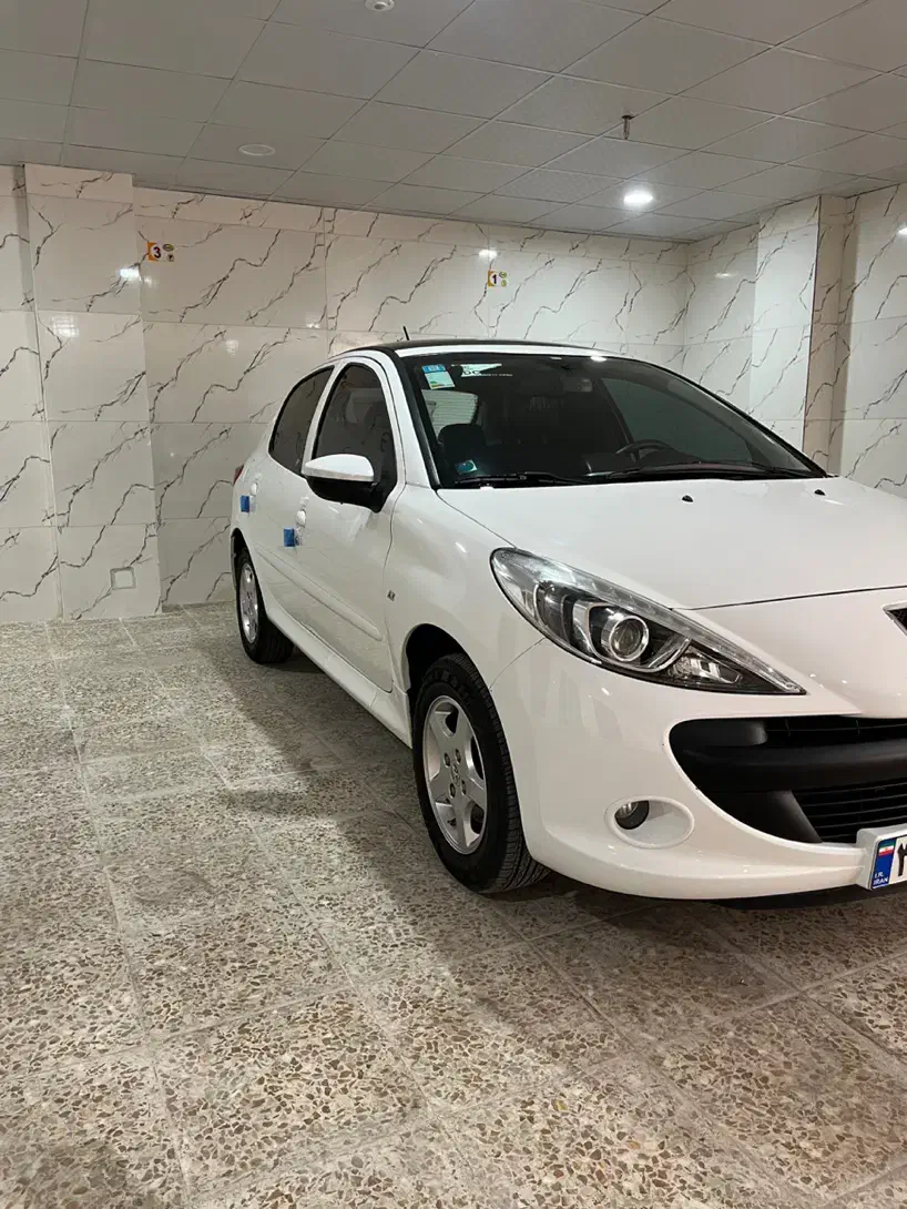 ۲۰۷پاناروما مدل ۴۰۳ارتقا یافته|خودرو سواری و وانت|شیراز, شهرک سراج|دیوار