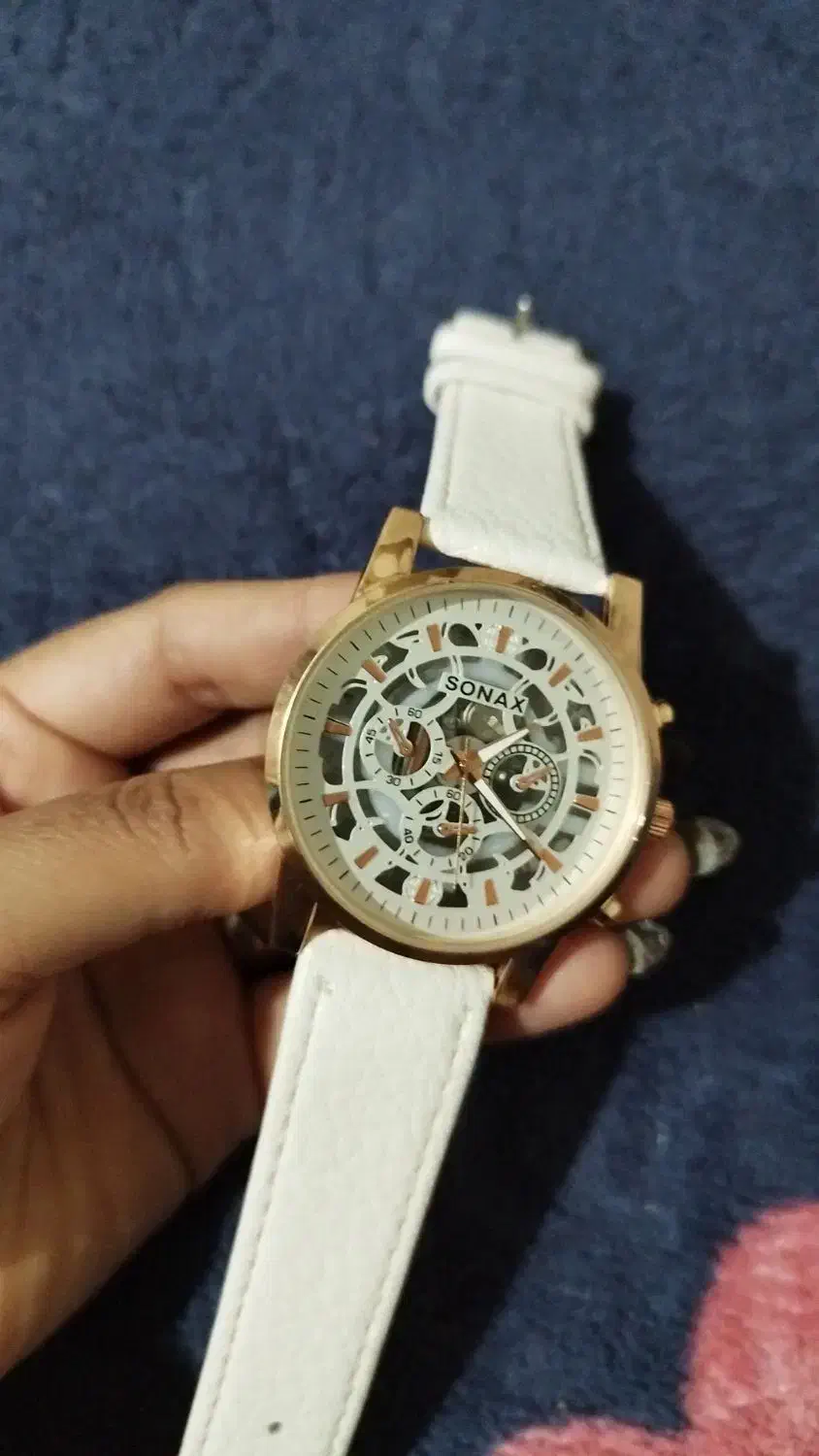 ساعت ودستبند|ساعت|کاشان, شهرک امیرالمومنین|دیوار