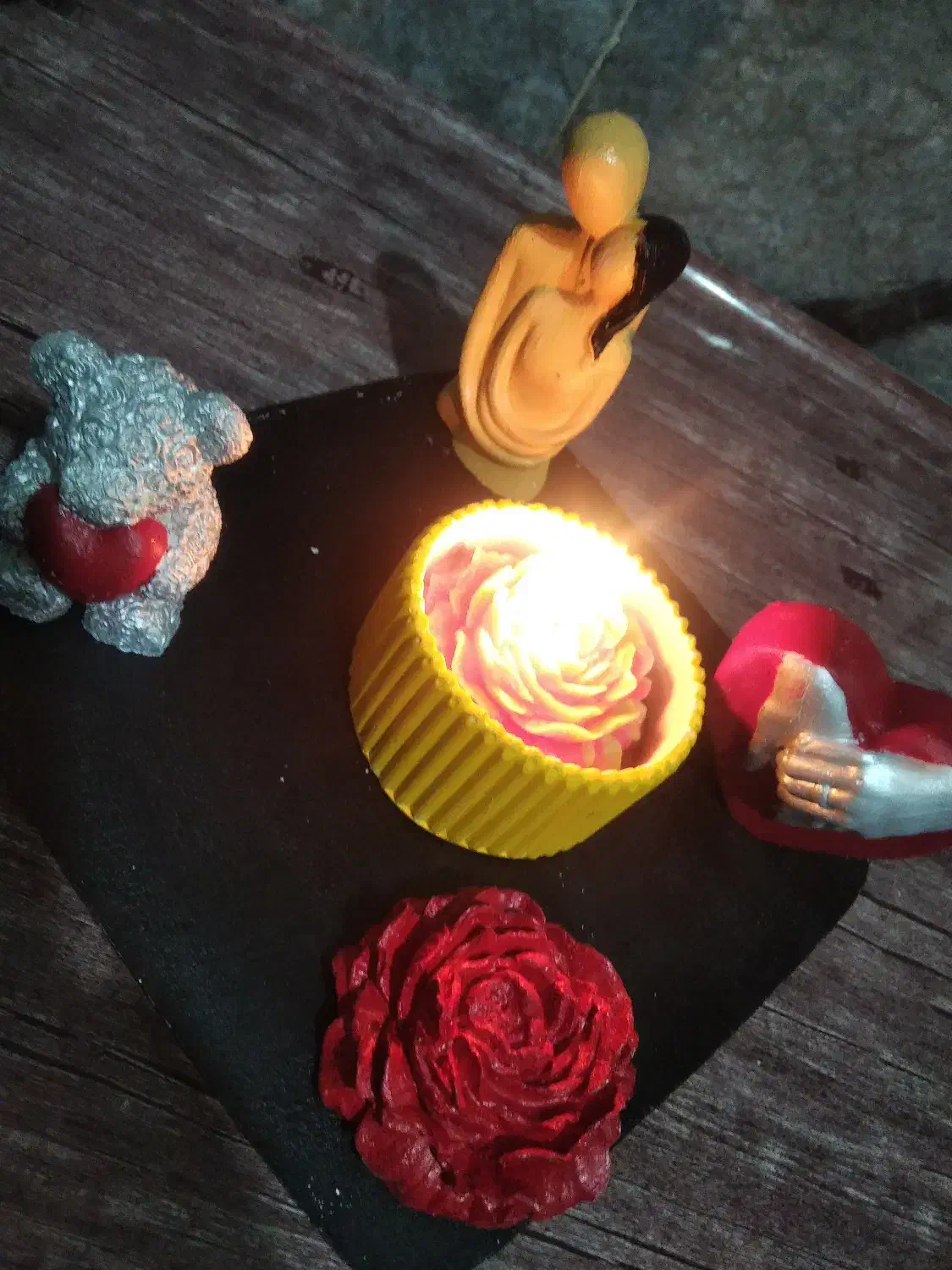 مصنوعات سنگی و شمع های زینتی|صنایع دستی و سایر لوازم تزئینی|قروه, |دیوار