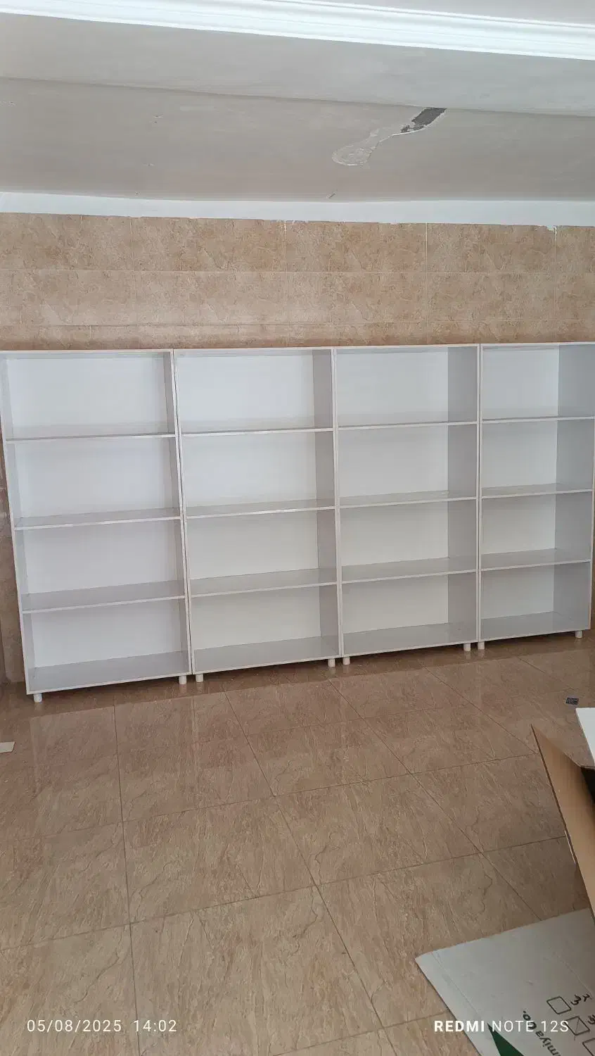 قفسه ویترین کتابخانه|کتابخانه، شلف، قفسه‌های دیواری|ارومیه, |دیوار