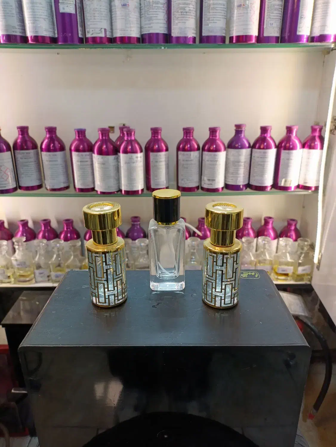 عطر و ادکلن اورجینال|خدمات آرایشگری و زیبایی|مشهد, حجت|دیوار