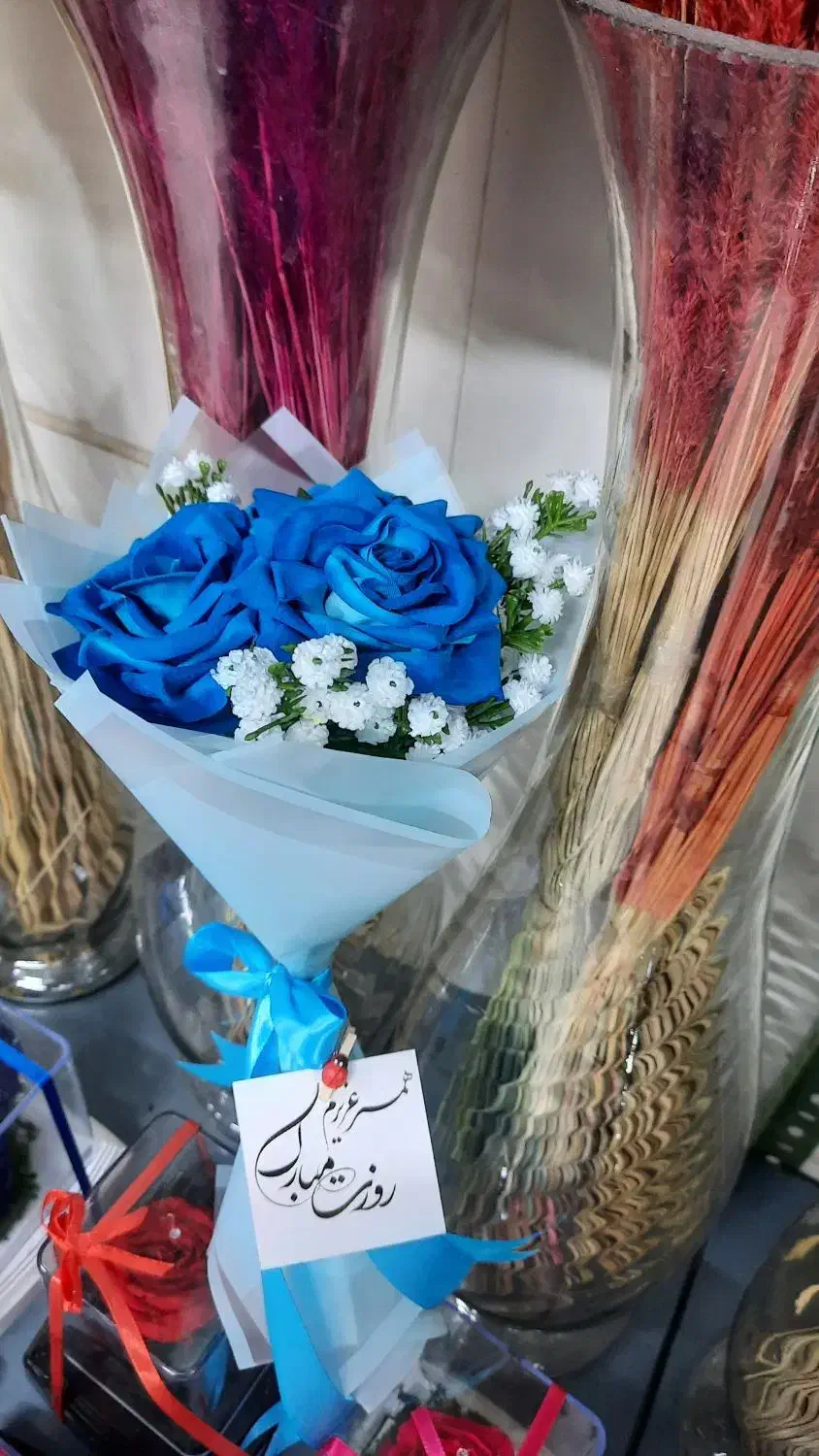 باکس گل و شاخه گل و دسته گل|گل و گیاه طبیعی|الوند, |دیوار