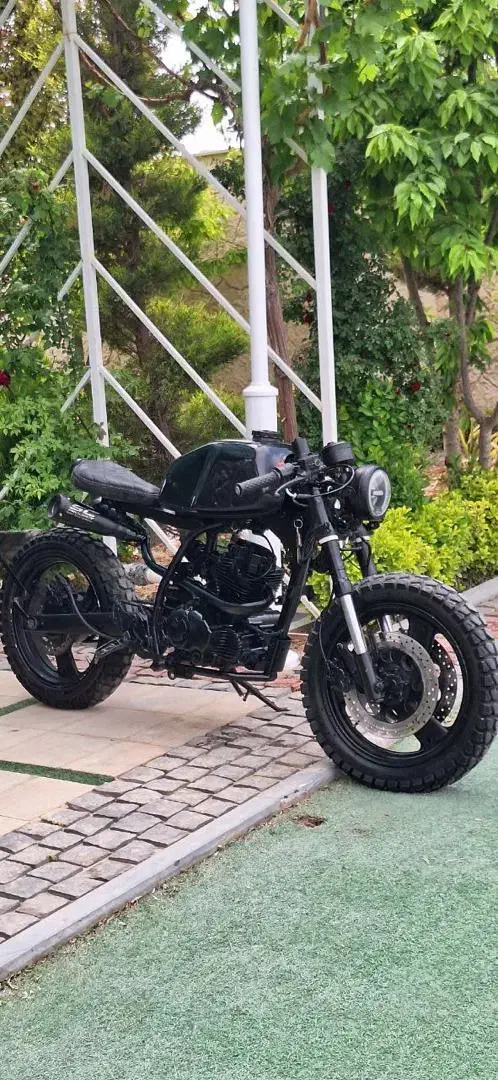 متورسیکلت پیشرو ۲۰۰ سی سی تقویل شده فول کاستوم|موتورسیکلت|اصفهان, آهنگران|دیوار