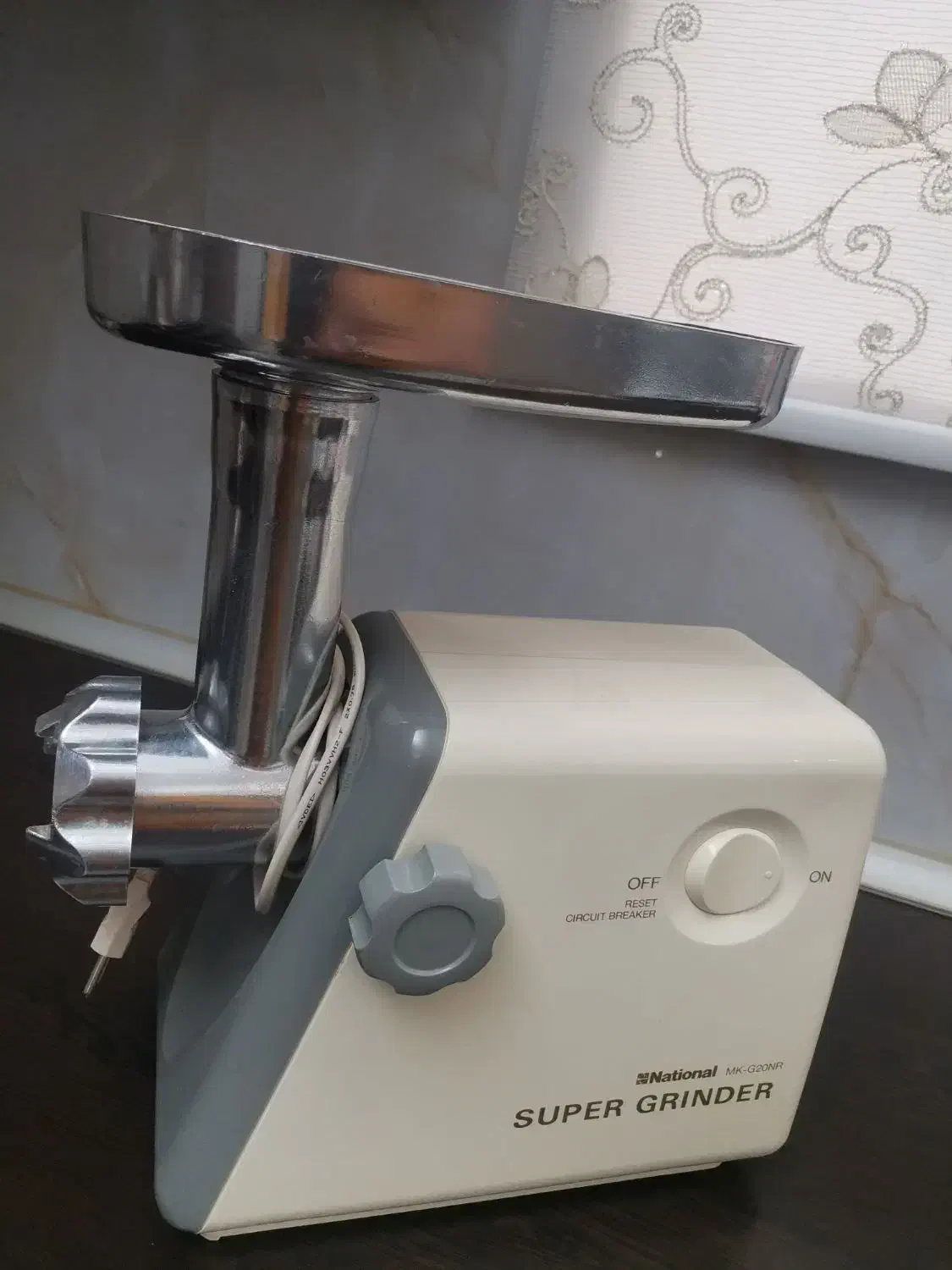 چرخ گوشت در حد نو نو|خردکن، آسیاب، غذاساز|قم, آزادگان|دیوار