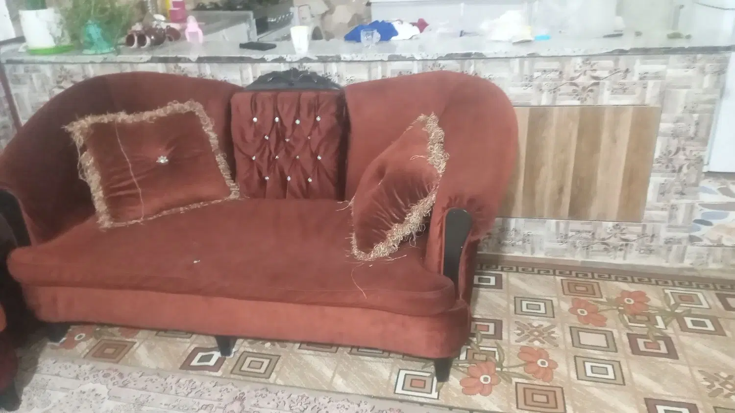 مبل سالم|مبلمان خانگی و میز عسلی|الیگودرز, |دیوار