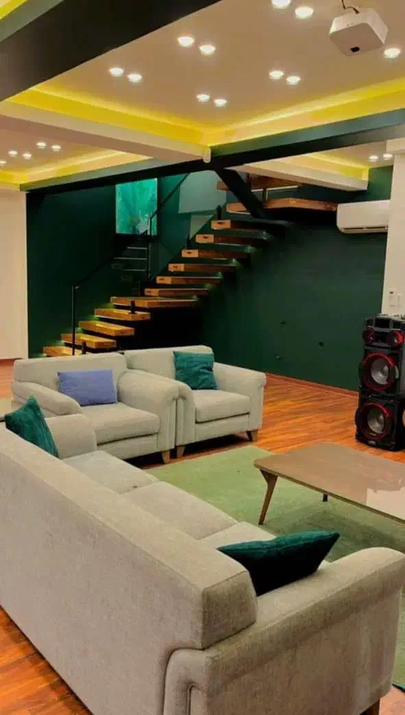 استخدام کادر اداری و منشی|استخدام اداری و مدیریت|ارومیه, |دیوار