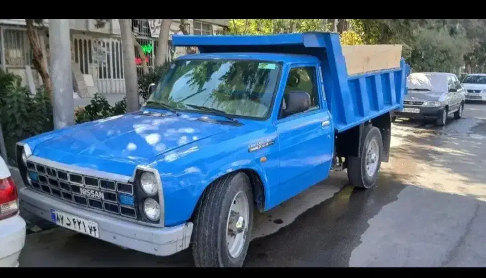 شن آجر نخاله خاک باغچه ماسه و... نیسان کمپرسی|خدمات حمل و نقل|بیرجند, |دیوار