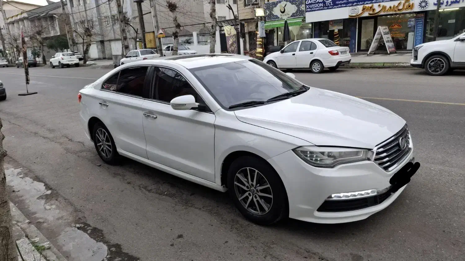 لیفان ۸۲۰|خودرو سواری و وانت|لاهیجان, کوی خزر|دیوار