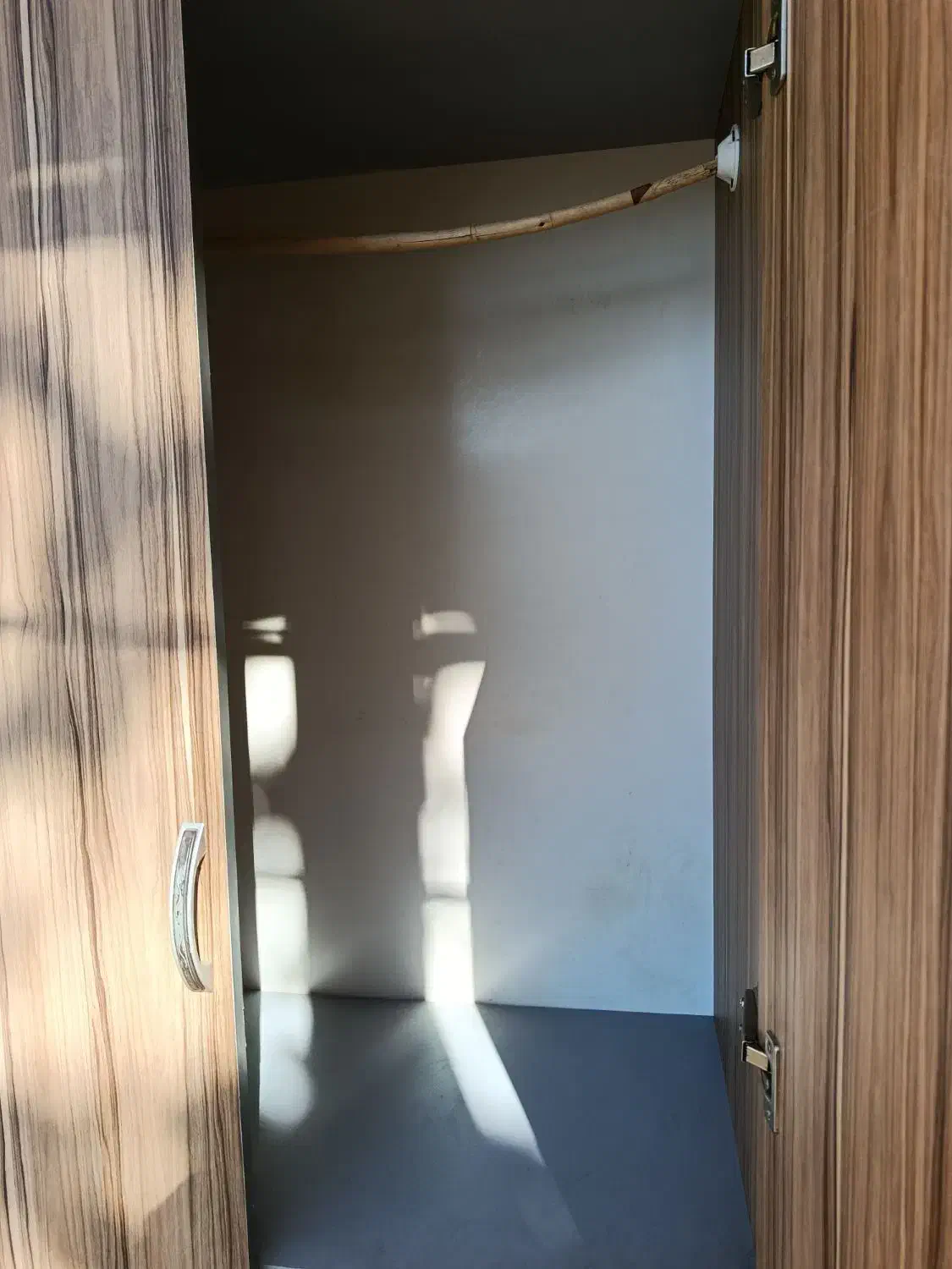 کمد|جاکفشی، کمد، دراور|فارسان, |دیوار