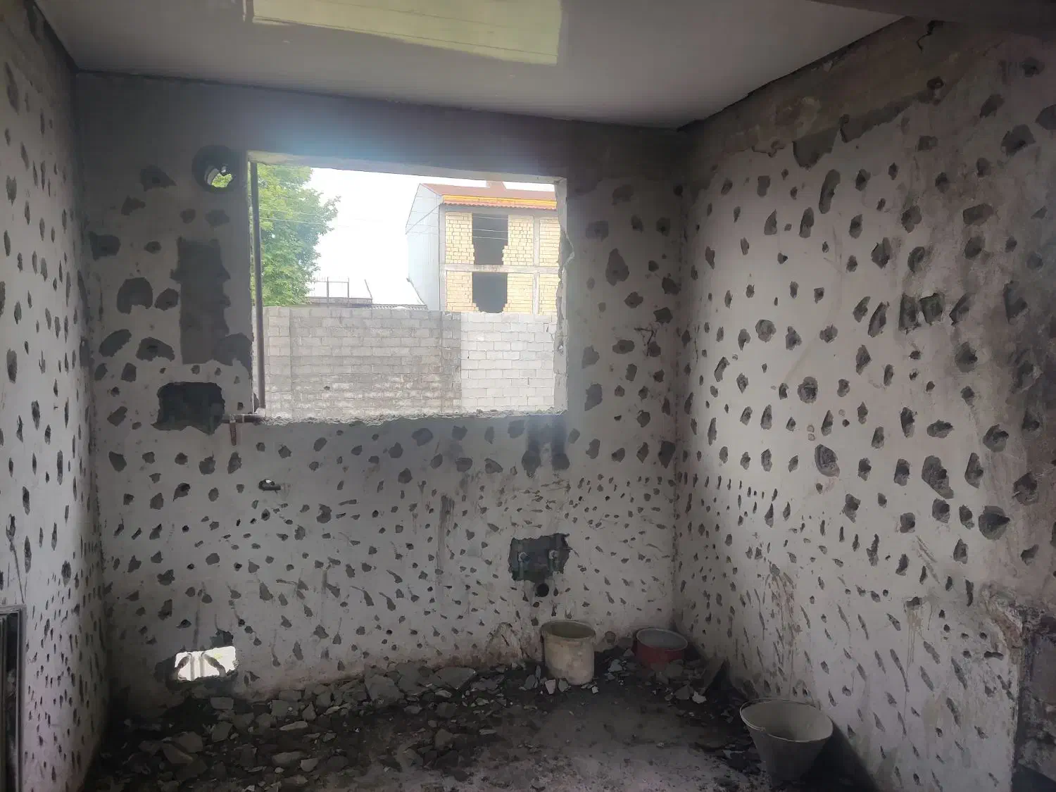 تخریب کاری با دستگاه|خدمات پیشه و مهارت|بندر انزلی, گلسرخ|دیوار