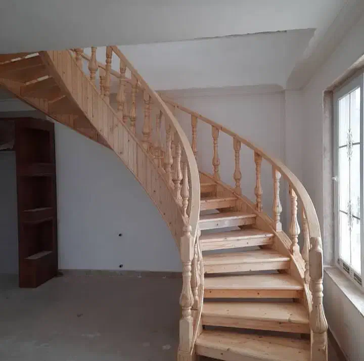 نرده گرد کاور چوب|خدمات پیشه و مهارت|قائم‌شهر, |دیوار