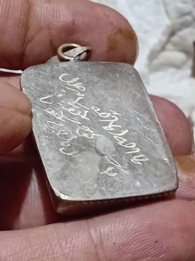 اویز عقیق خط کهنه ونامدار|جواهرات|رباطکریم, رباطکریم|دیوار