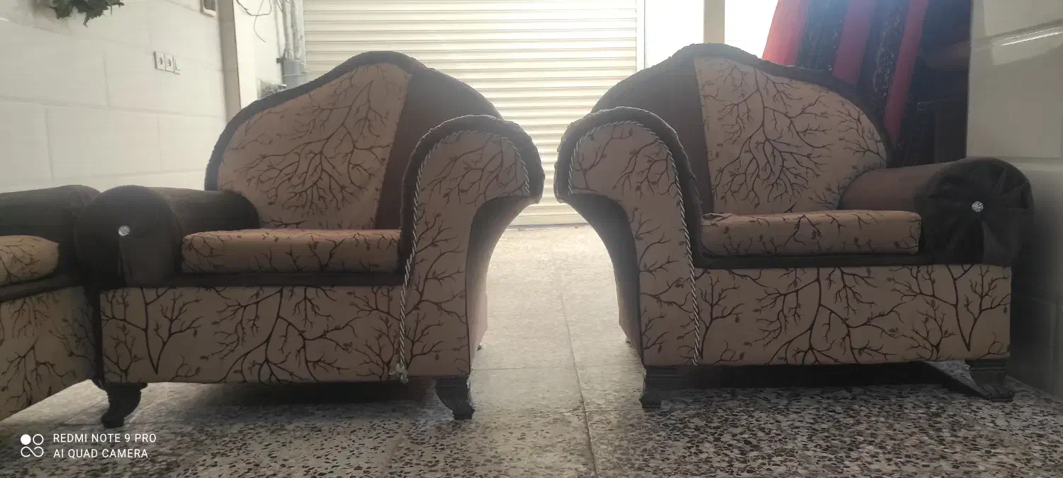 یک دست مبل ۷نفره|مبلمان خانگی و میز عسلی|بابل, |دیوار