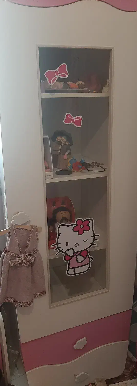 تخت وکمد کودک مارک اپادانا|تخت و سرویس خواب|سرخه, |دیوار