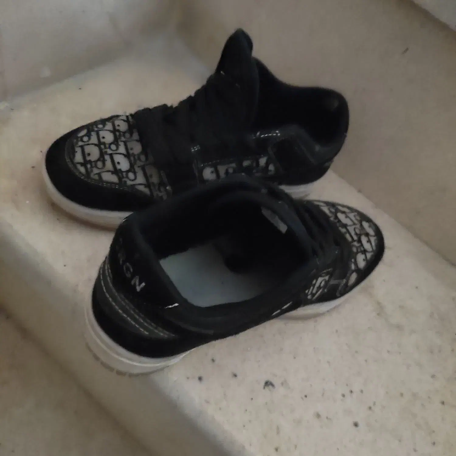 کفش اسپرت 42|کیف، کفش، کمربند|اصفهان, گلزار|دیوار