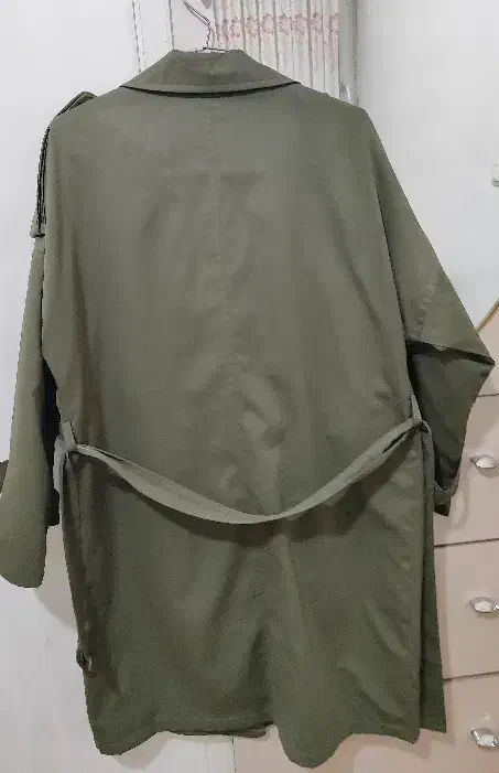 بارونی|لباس|زنجان, |دیوار