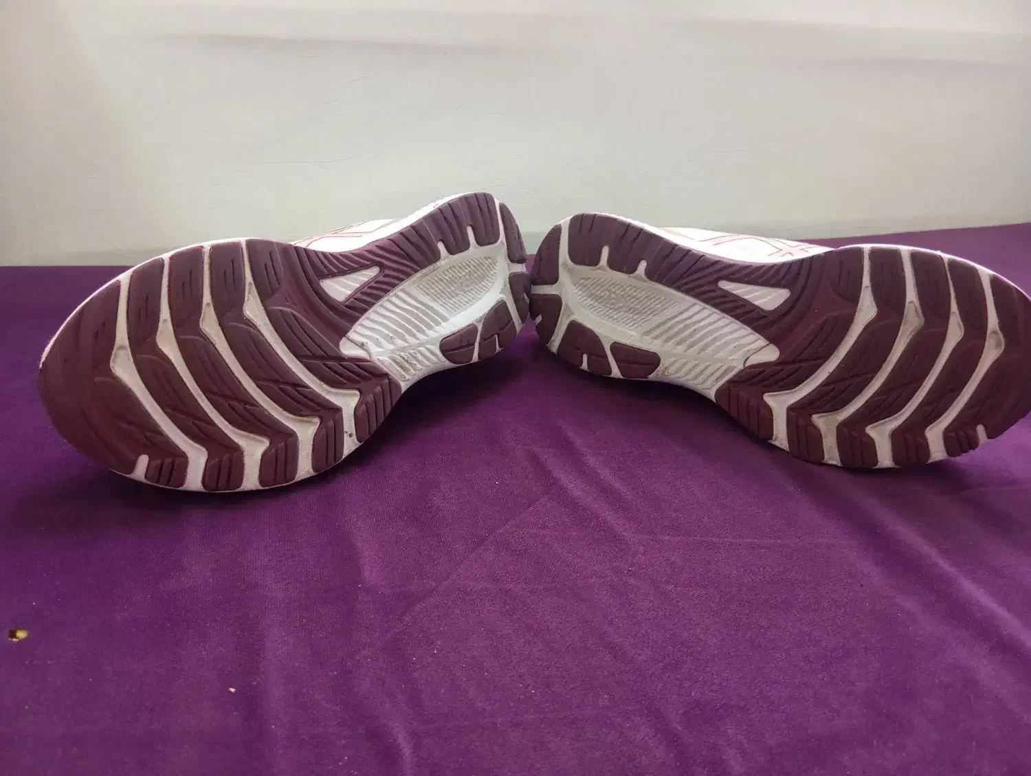 کتونی اسیکس ویتنام سایز 38/39|کیف، کفش، کمربند|محمدشهر, شهرک چمران|دیوار