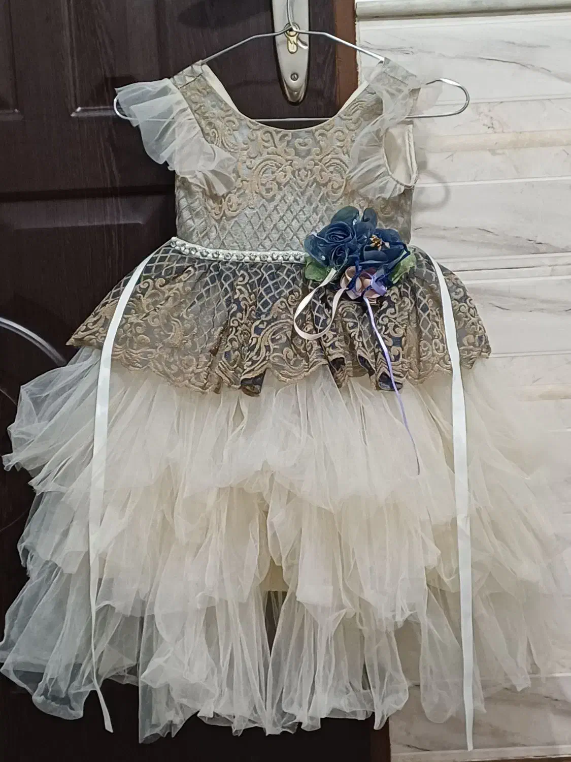 لباس مجلسی|لباس|ساوه, |دیوار