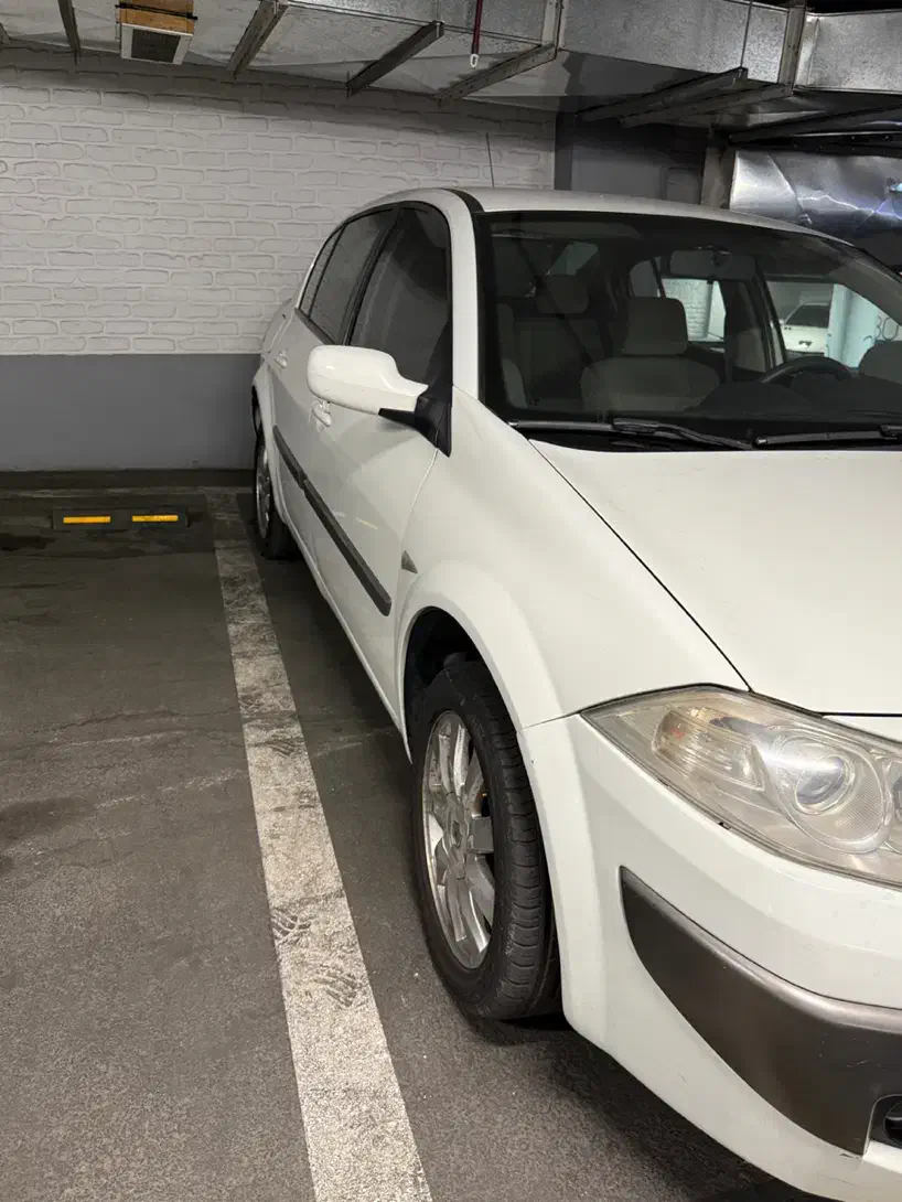 مگان سفید ۱۳۹۱ اتوماتیک|خودرو سواری و وانت|تهران,  امام زاده قاسم (نیاوران)|دیوار