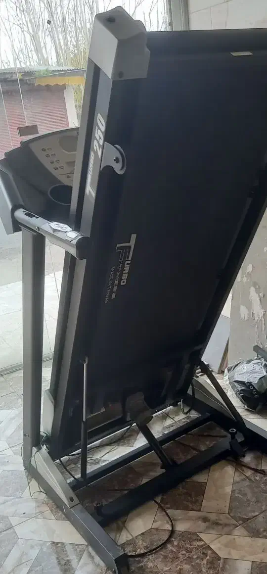 تردمیل تایوانی|تجهیزات ورزشی|رشت, جهاد|دیوار
