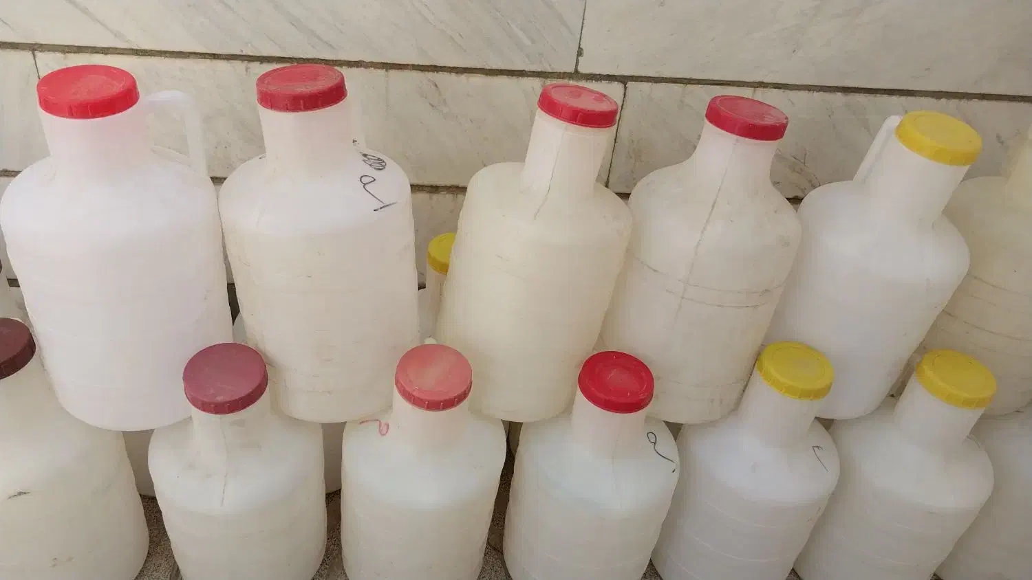 دبه خیار شور|ظروف نگهدارنده، پلاستیکی، یک‌بارمصرف|قرچک, مهدیه|دیوار