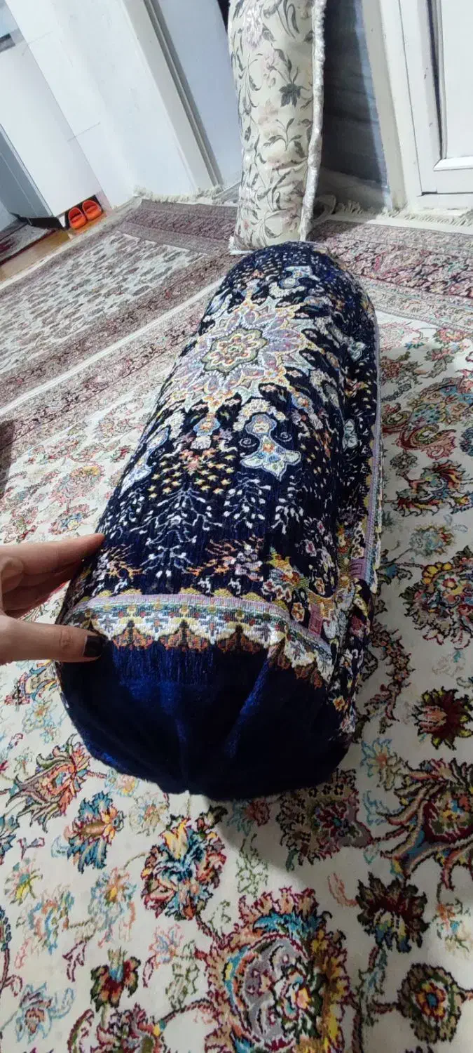 روبالشی  نو نو|رختخواب، بالش، پتو|کامیاران, |دیوار