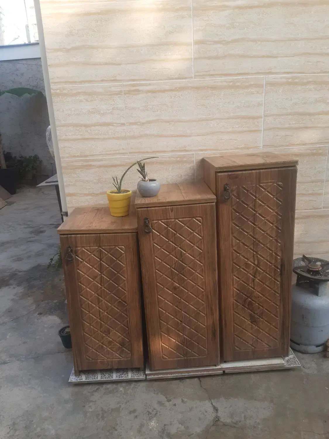 جاکفشی سه تیکه|جاکفشی، کمد، دراور|رشت, خرسندی|دیوار