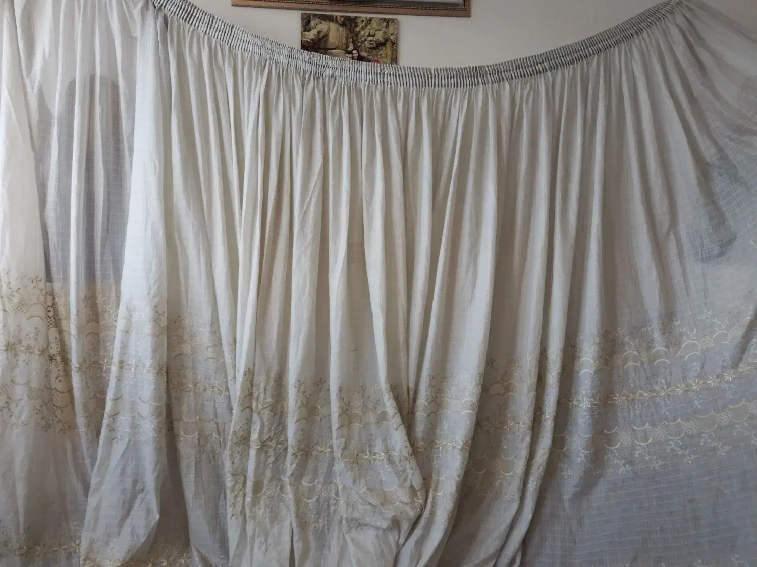 پرده حریر گل دار|پرده، رانر، رومیزی|سبزوار, توحیدشهر|دیوار