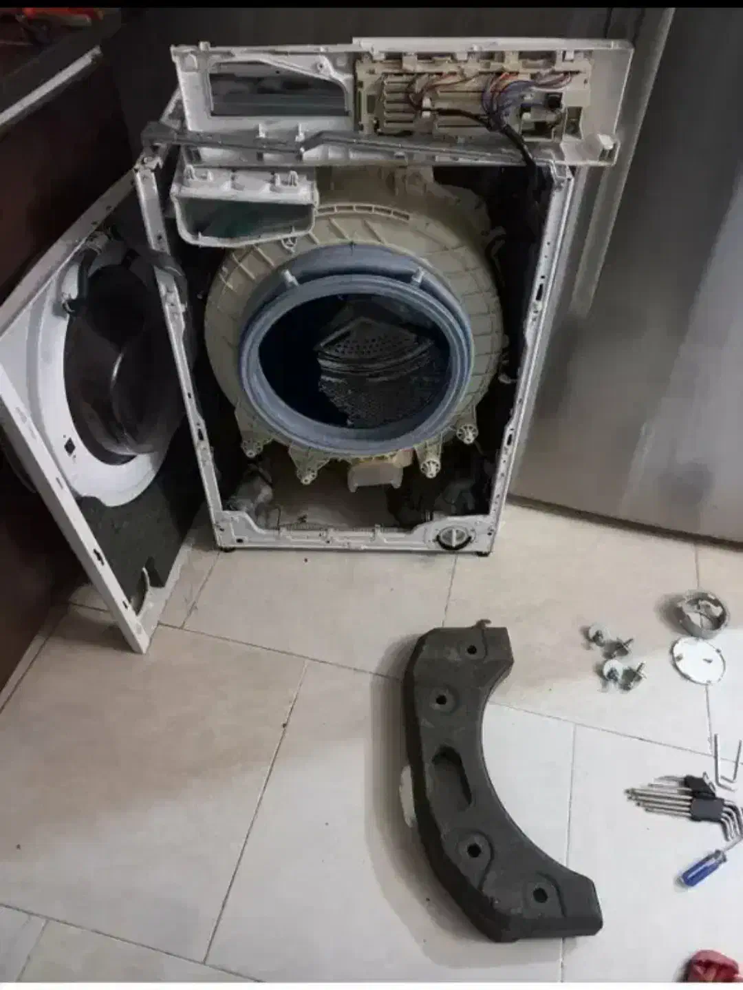 تعمیرات تخصصی لباسشویی|خدمات پیشه و مهارت|اسلامشهر, شهرک قائمیه|دیوار