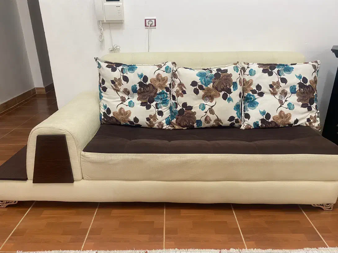 مبل ۷نفره بامیز عسلی|مبلمان خانگی و میز عسلی|کردکوی, |دیوار