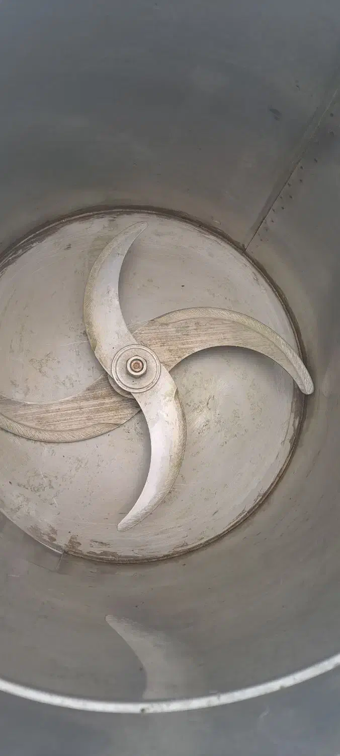 فروش دو دستگاه سبزی خردکن و آب گوجه گیری|ماشین‌آلات صنعتی|لیکک, |دیوار