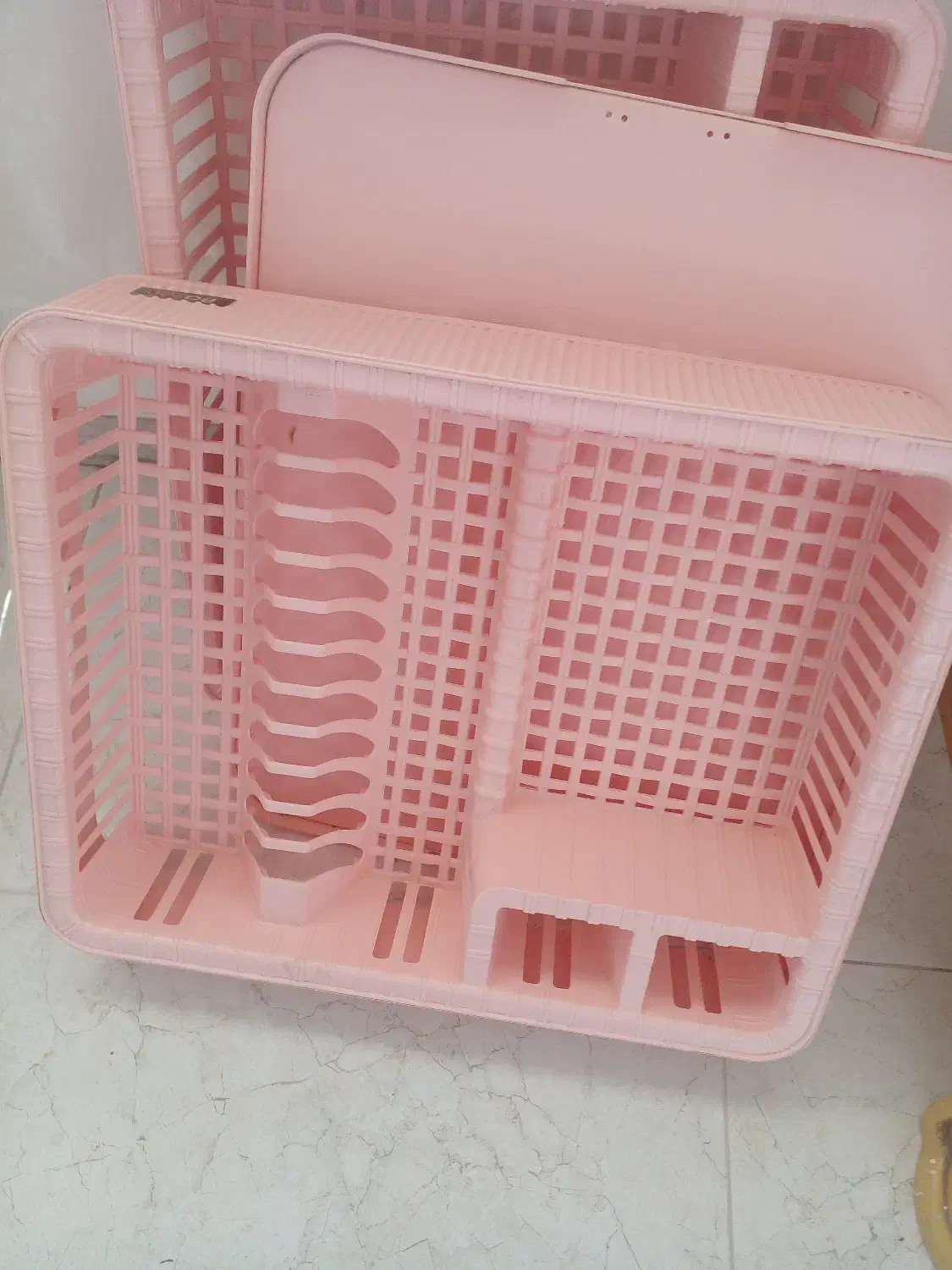 ظروف آشپز خانه|آب‌چکان و نظم‌دهنده ظروف|بندر انزلی, آذربایجان|دیوار