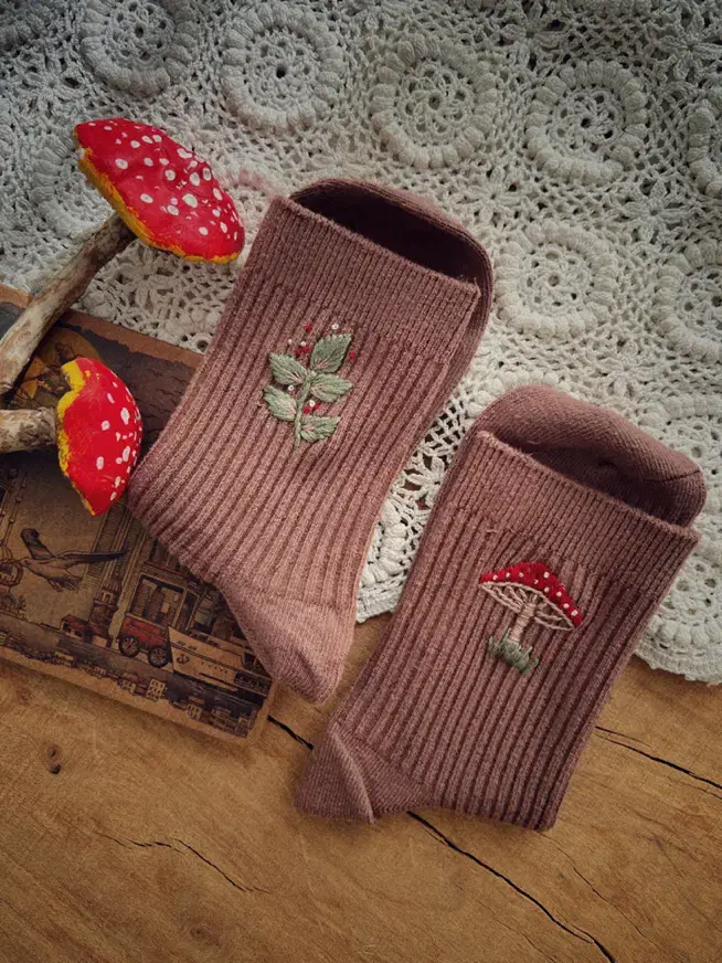 جوراب وارداتی گلدوزی|لباس|قم, یزدان‌شهر|دیوار