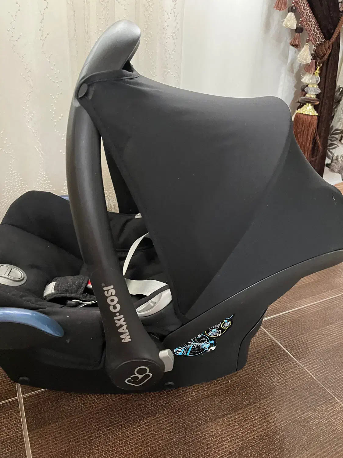 کریر|تخت و صندلی بچه|سنندج, |دیوار