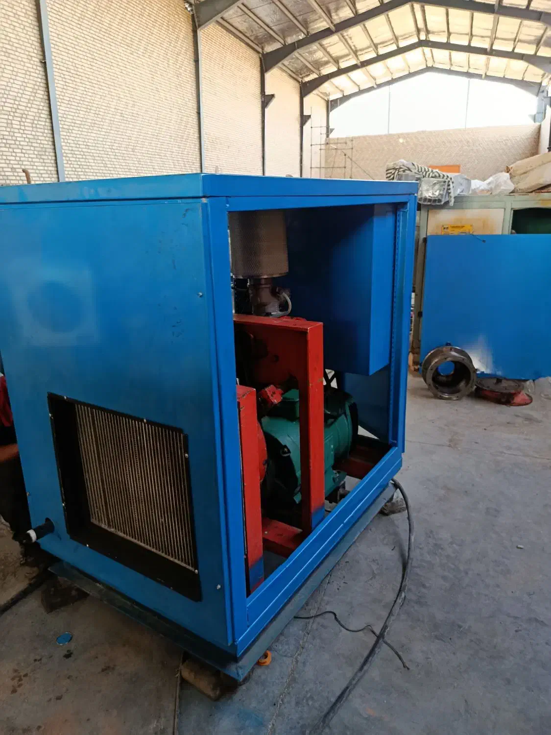 کمپرسور باد اسکرو|ماشین‌آلات صنعتی|رضویه, |دیوار