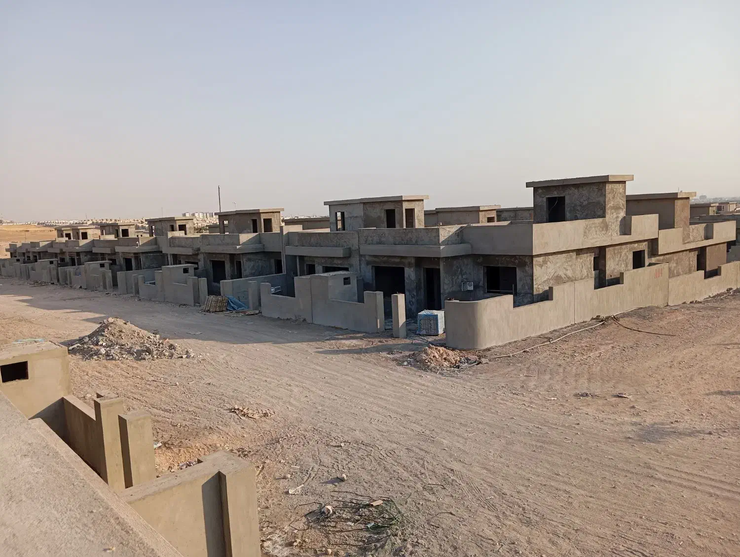 ۲۰ استادکاشیکار برای پروژه کلار کردستان عراق|استخدام معماری، عمران و ساختمانی|تهران, آبشار|دیوار
