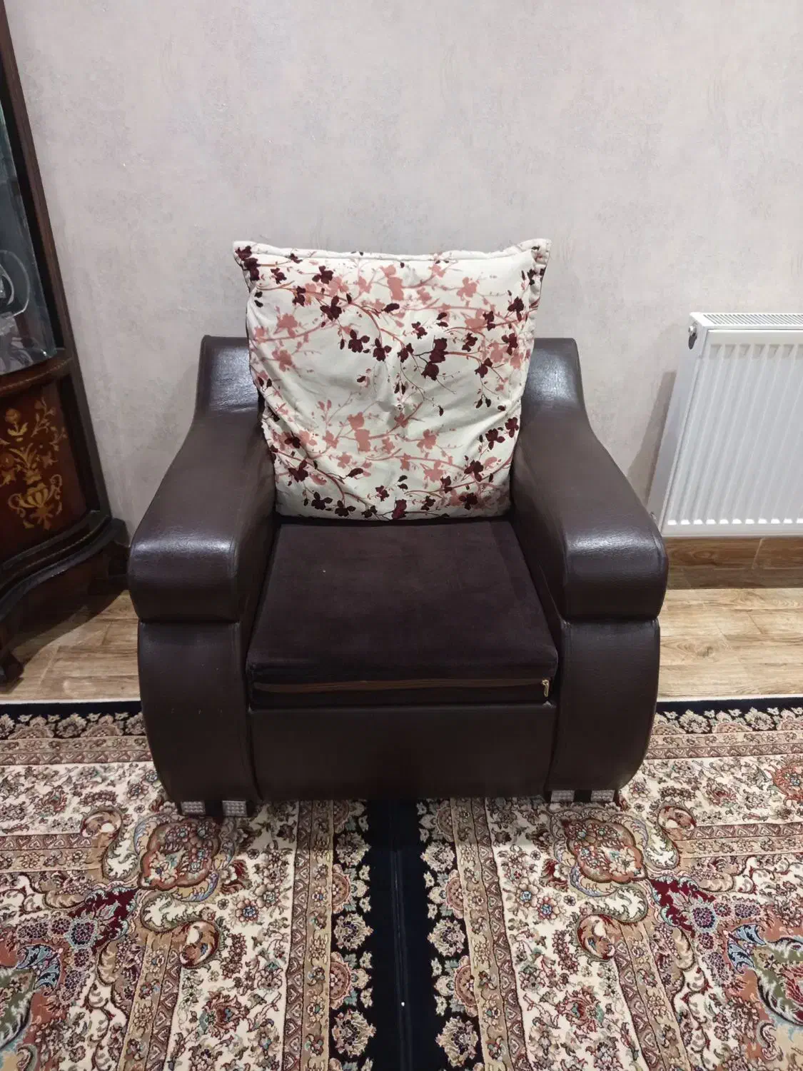 مبل چرم هفت نفره در حد نو|مبلمان خانگی و میز عسلی|قرچک, مهدیه|دیوار