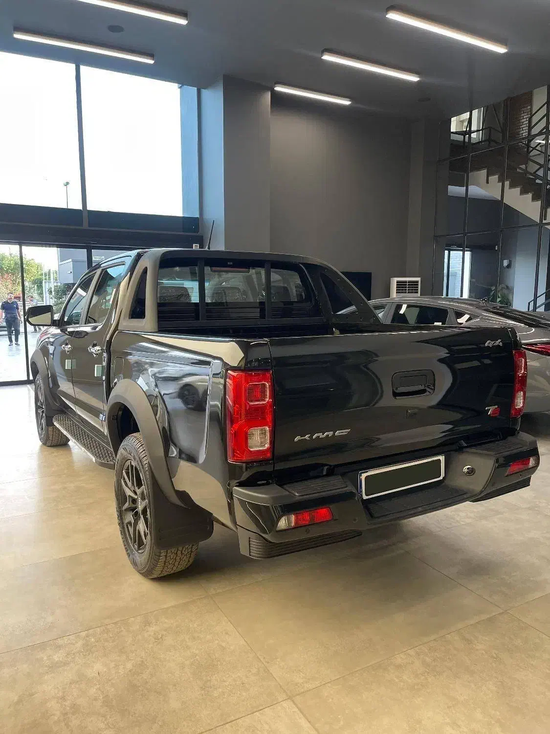 کی ام سی t8(اقساط 12 تا 60 ماه)|خودرو سواری و وانت|تهران, پونک|دیوار