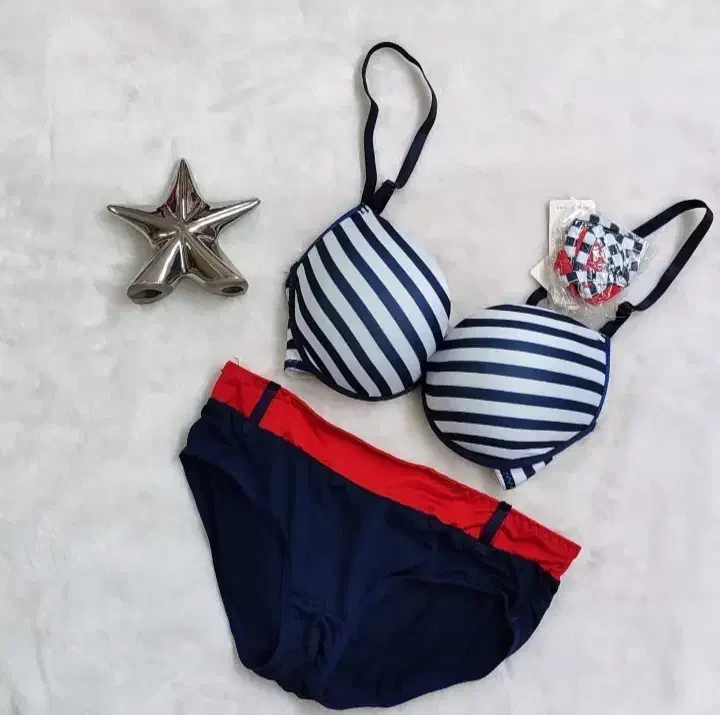 **فروش سراسری و عمده لباس زیر**|لباس|اراک, |دیوار