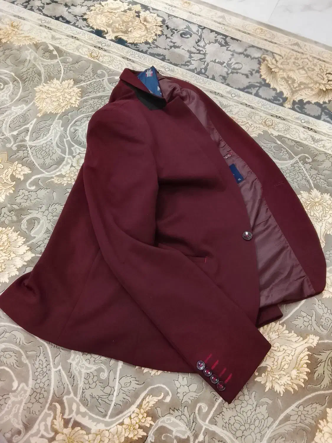 کت تک زرشکی نو نو|لباس|شهرکرد, |دیوار