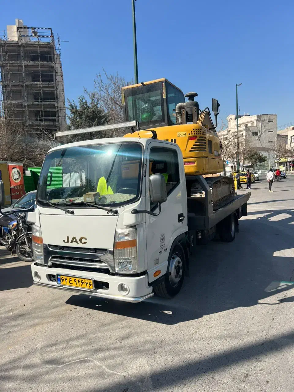 یدک کش خودرو بر کفی|خدمات حمل و نقل|اهواز, کوی بشارت|دیوار